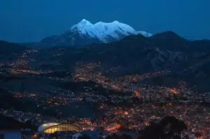 Complete image of the imposing Illimani mountain overlooking the city of La Paz in Bolivia | Local tips when explore bolivia